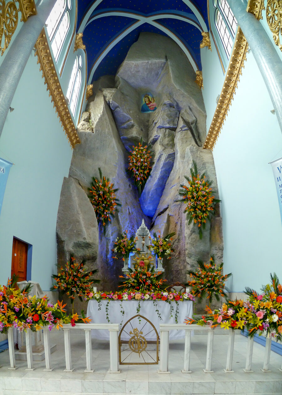 Altar de Nuestra Señora del Rosario de la Playa (San Pablo, Nariño)