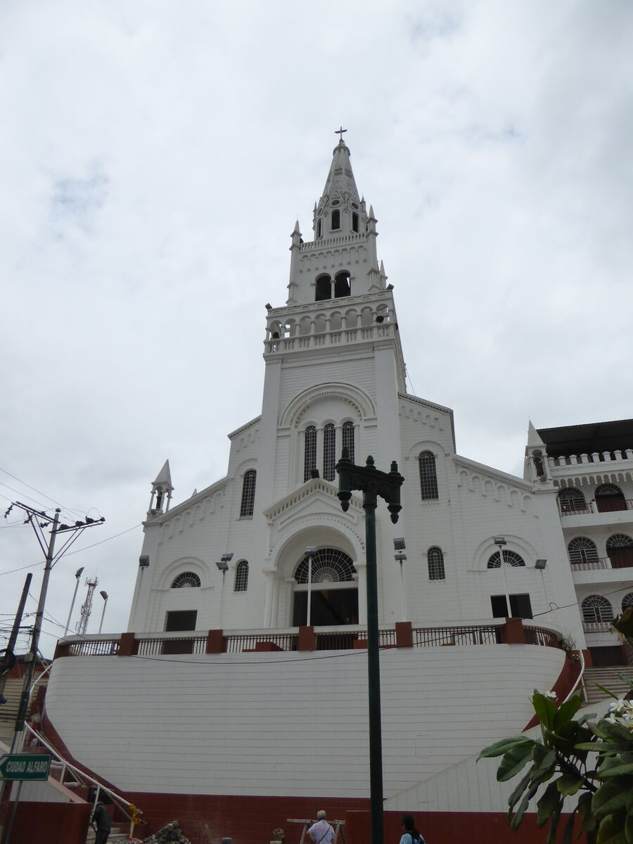 Santuario de Nuestra Señora de Monserrate (Montecristi)