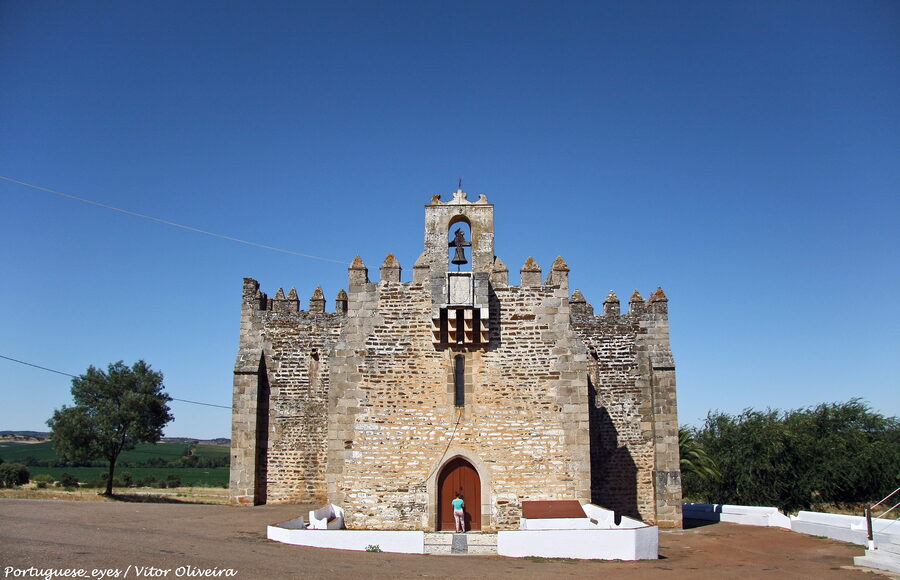 Iglesia-fortaleza de Nuestra Señora de la Buena Nueva (Terena)