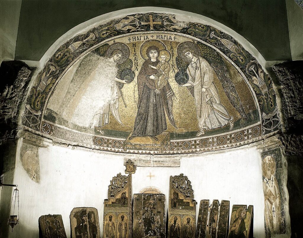 El mosaico bizantino de la Panagia Angeloktisti