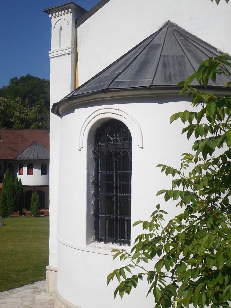 El monasterio de Dobrun