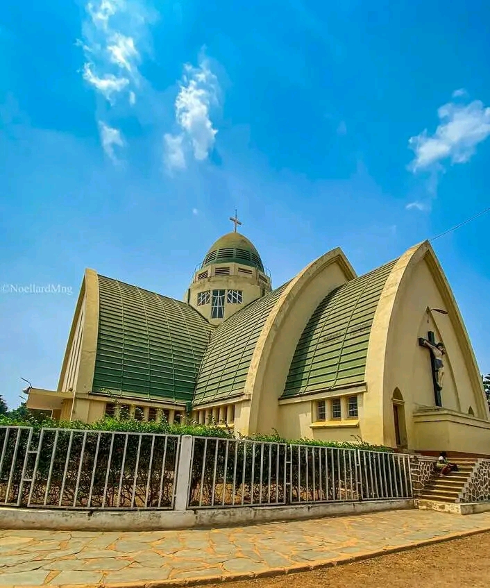La catedral de Nuestra Señora de la Paz de Bukavu (RD Congo)