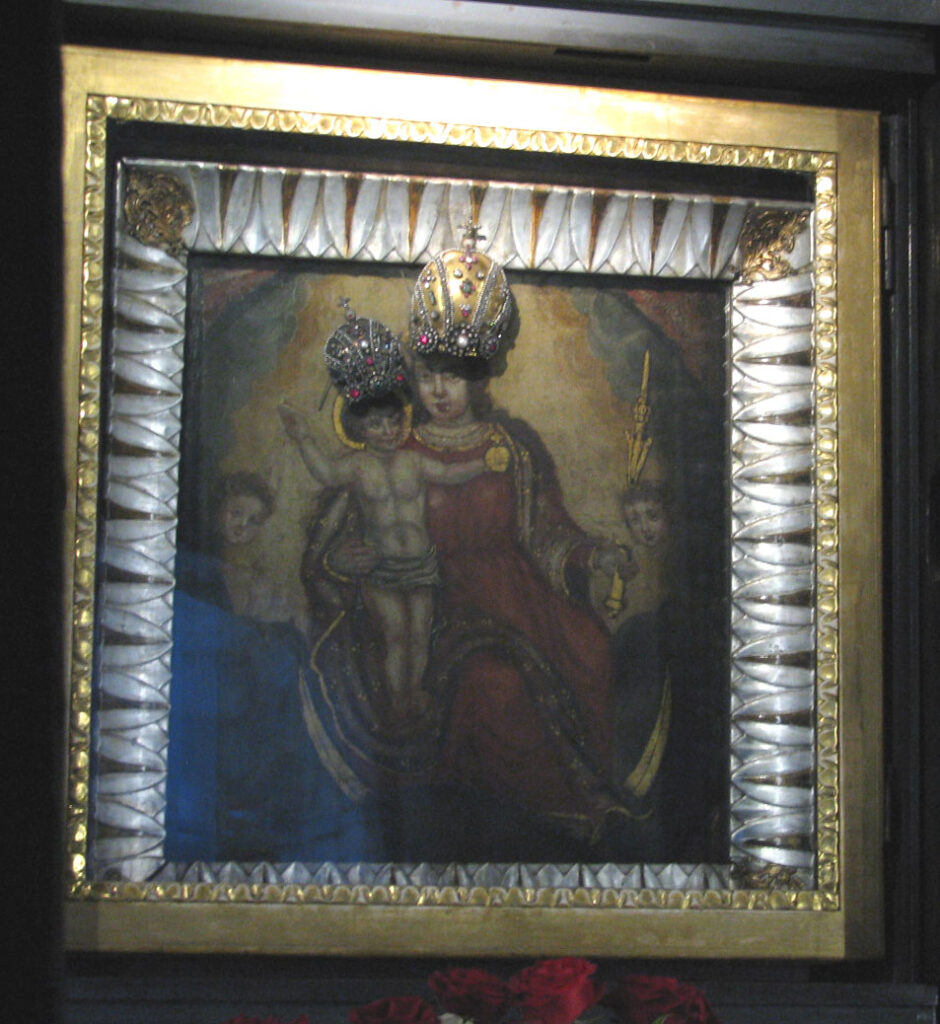 Virgen de la Puerta de Piedra