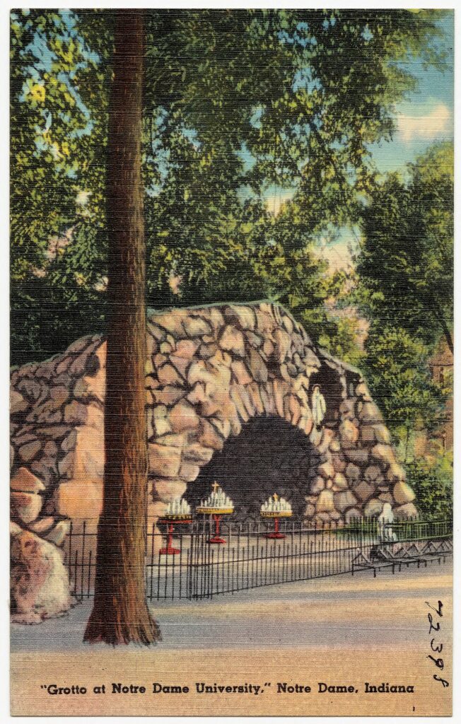 La gruta de Lourdes de la Universidad de Notre Dame (Indiana