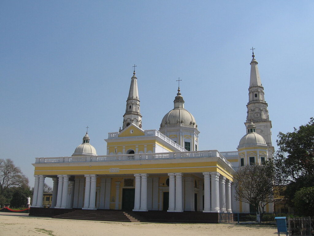La Basílica de Nuestra Señora de las Gracias de Sardhana (Ut