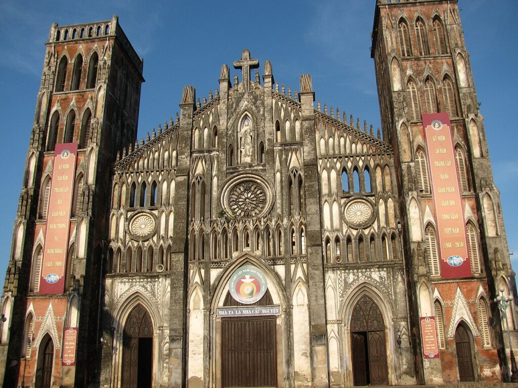 La basílica de la Inmaculada de Sở Kiện (Hà Nam, Vietnam)