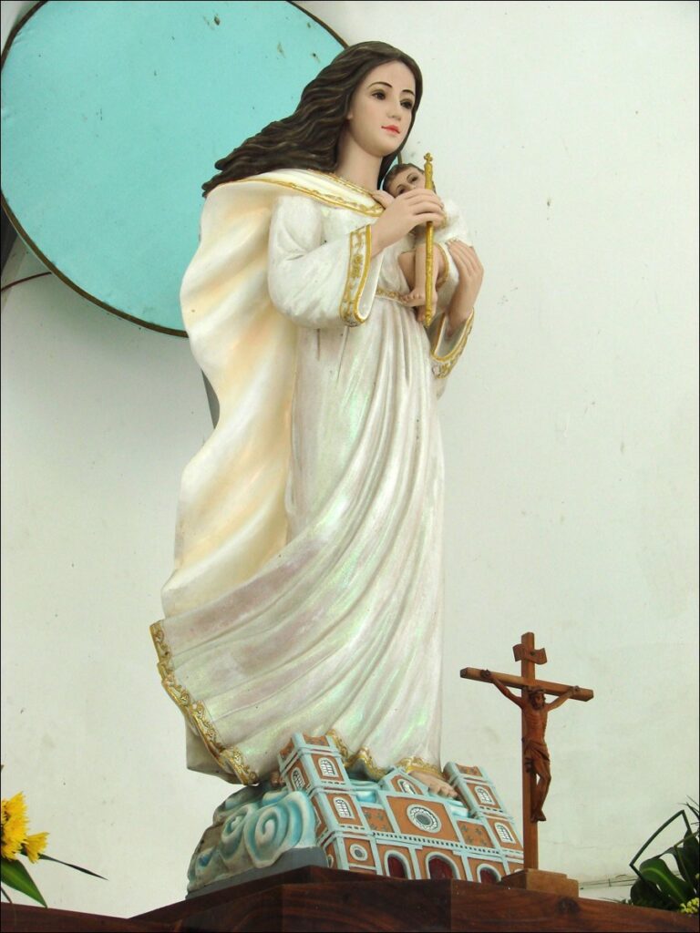 La iglesia de Nuestra Señora de Trà Kiệu