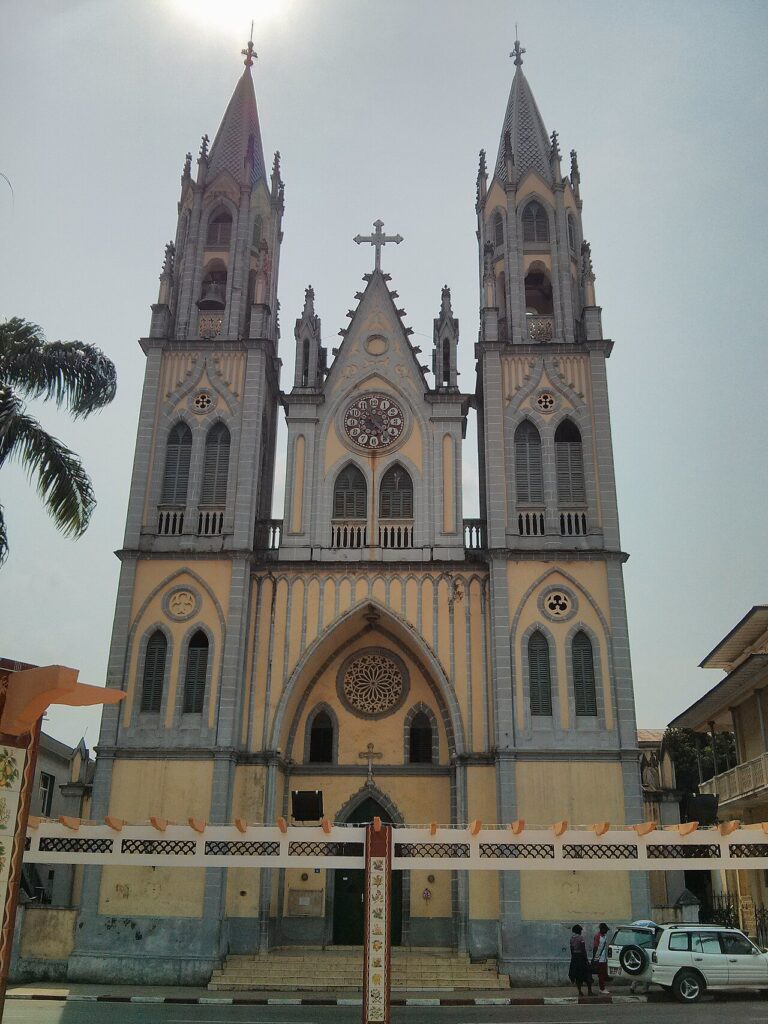 La catedral de Santa Isabel de Malabo (Guinea Ecuatoria
