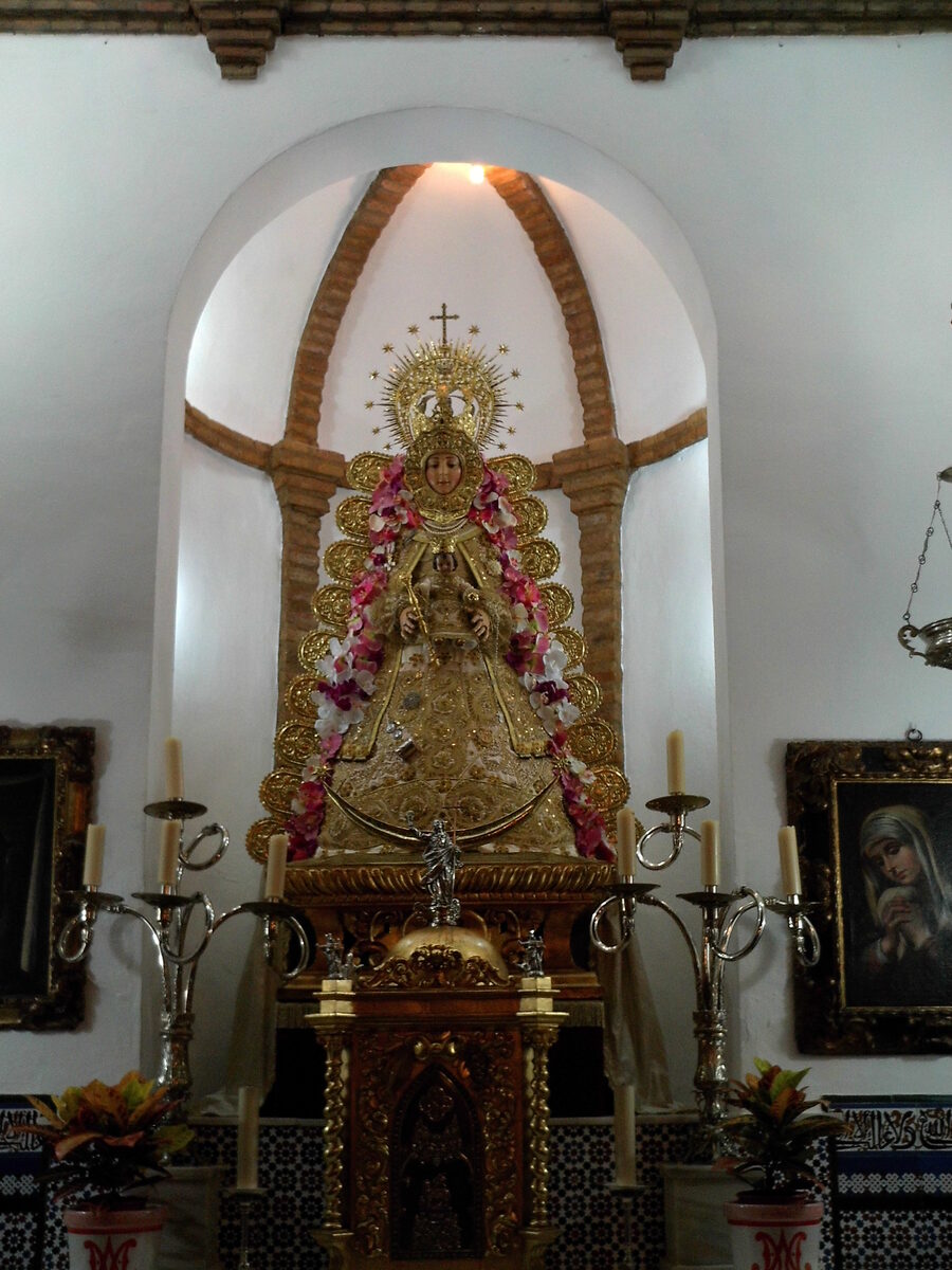 Virgen del Rocío, la Blanca Paloma