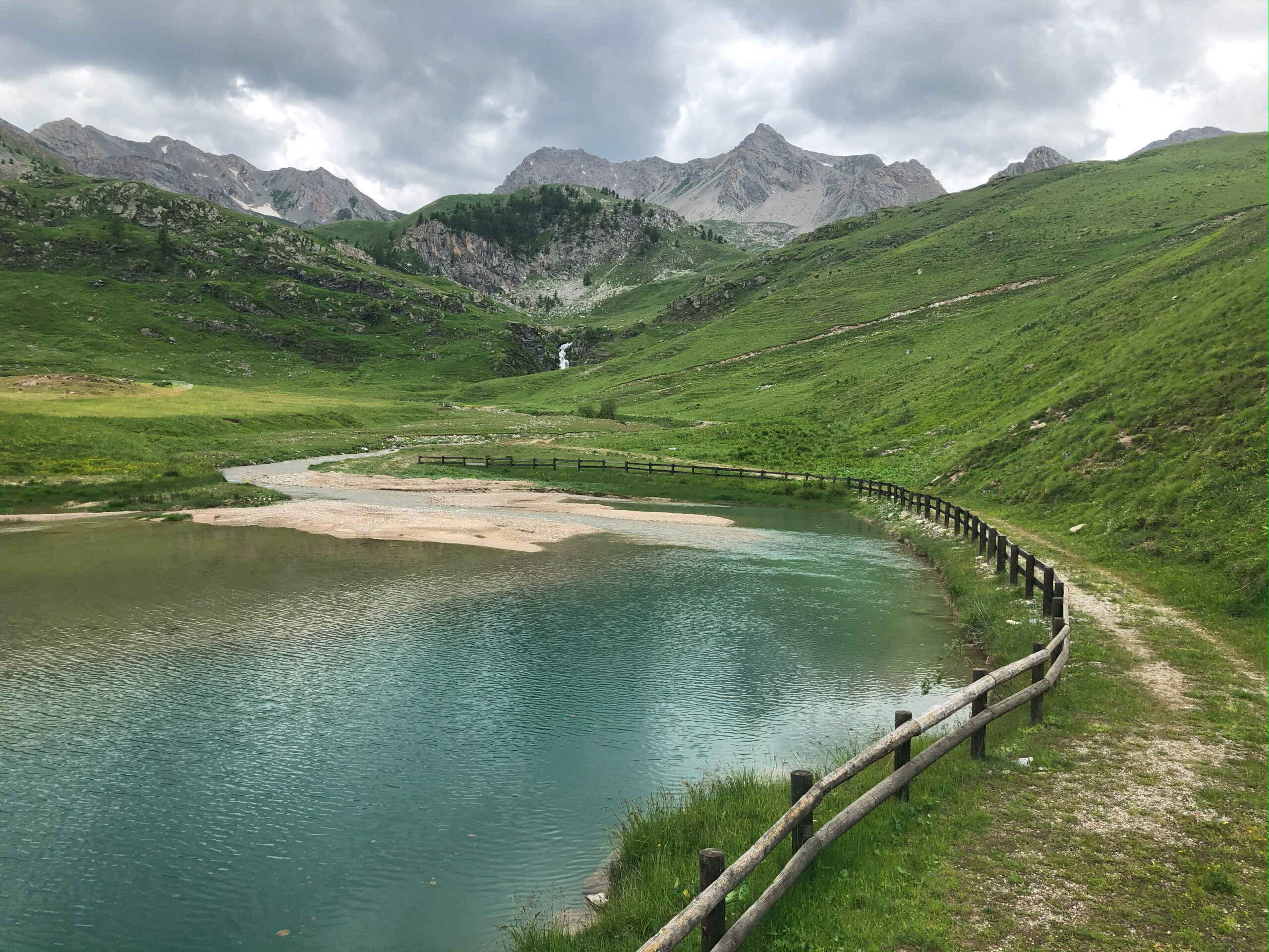 Laghetto del Preit, paisaje de Canosio en el valle Maira