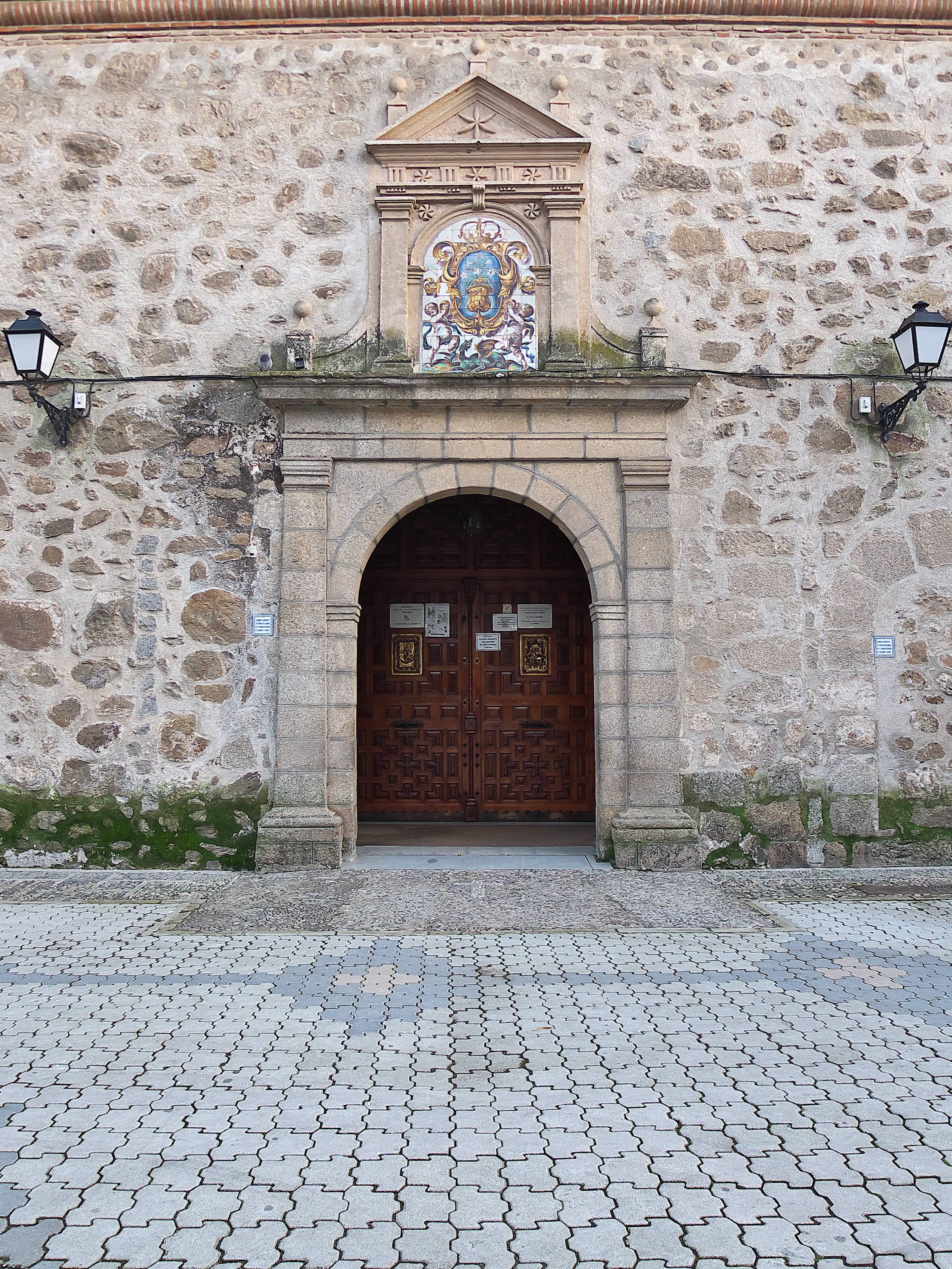 Portada de la basílica de Nuestra Señora del Prado, en Talavera de la Reina (Toledo)