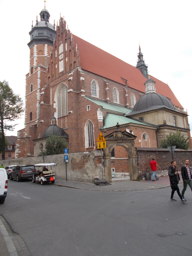 Basílica del Corpus Christi en el barrio de Kazimierz de Cracovia