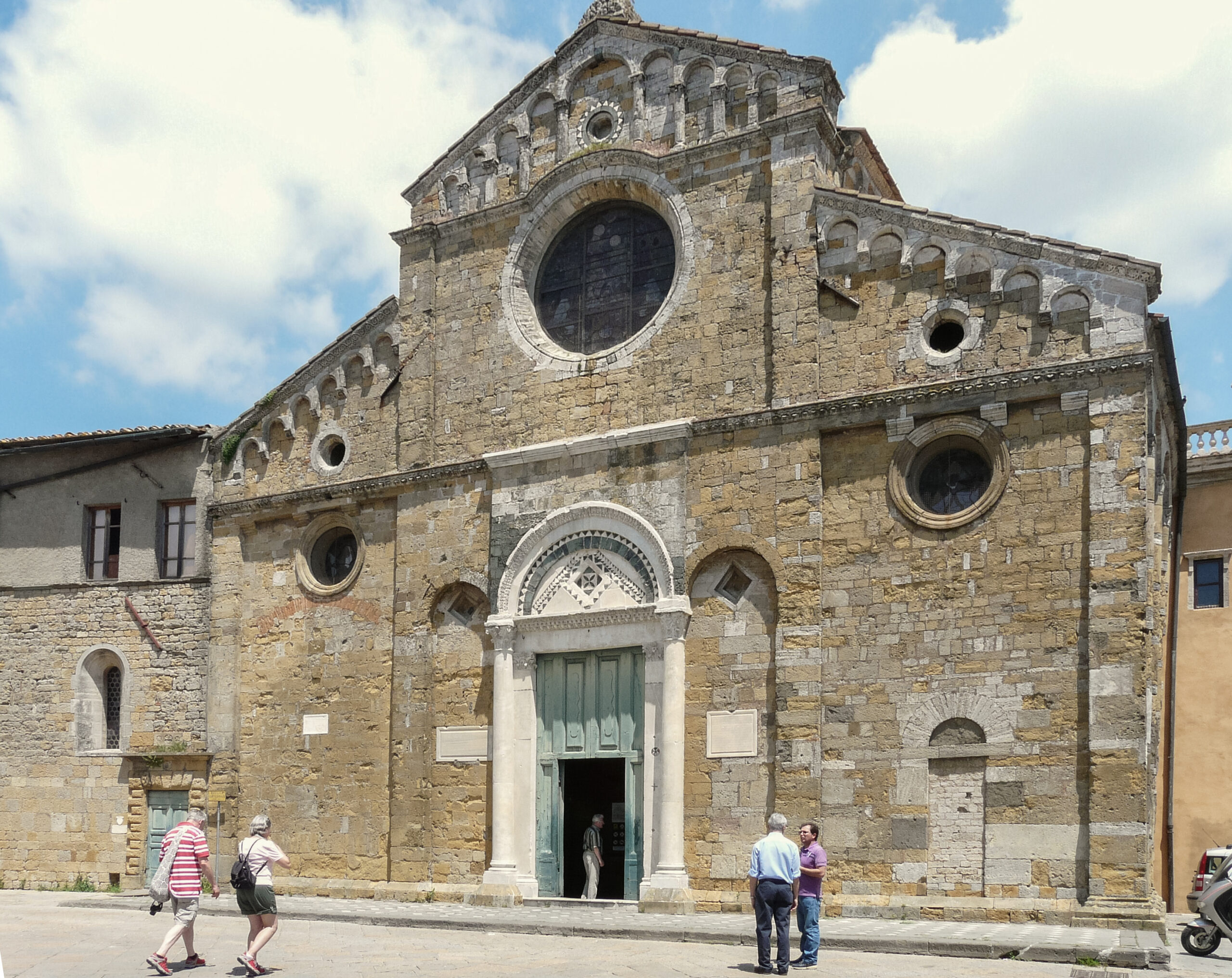 Fachada de la catedral de Santa Maria Assunta de Volterra