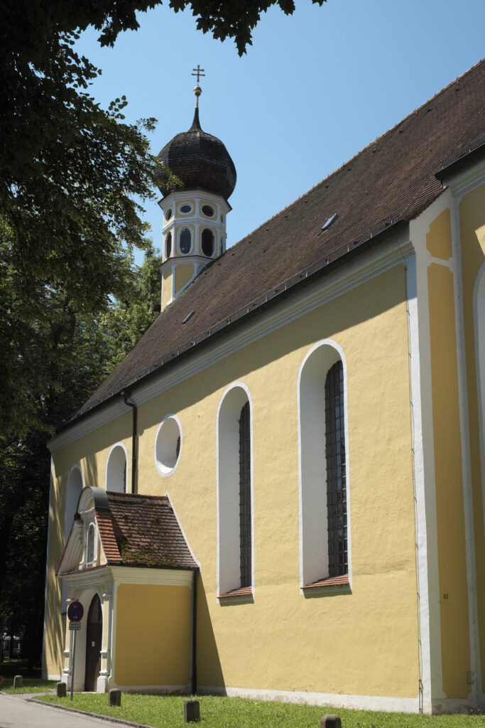 Iglesia de peregrinación Heilig Blut de Erding vista desde el sudeste
