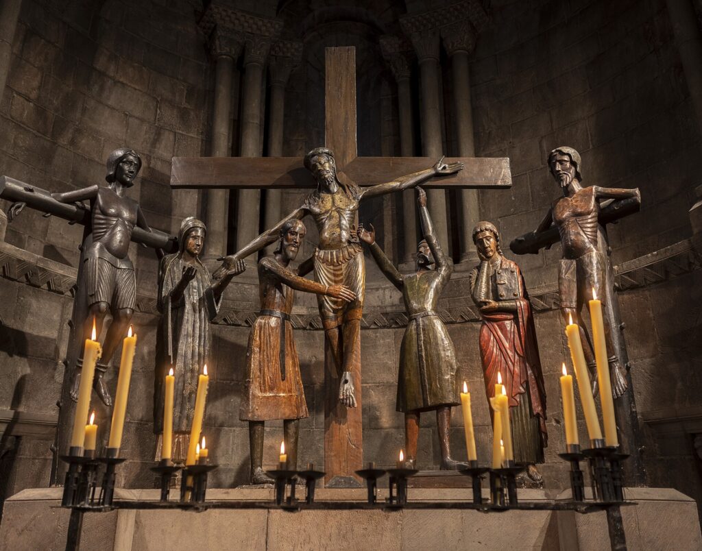 Grupo escultórico románico del Santíssim Misteri en el monasterio de Sant Joan de les Abadesses